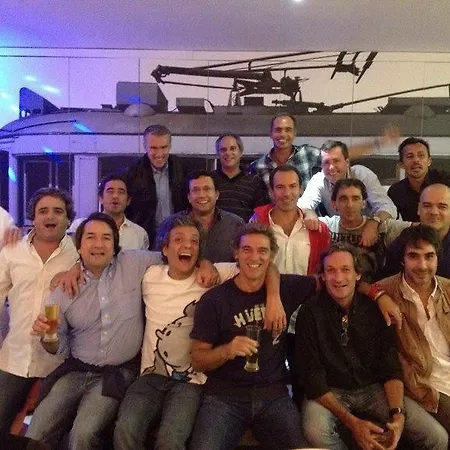 Golden Tram 242 & ホステル